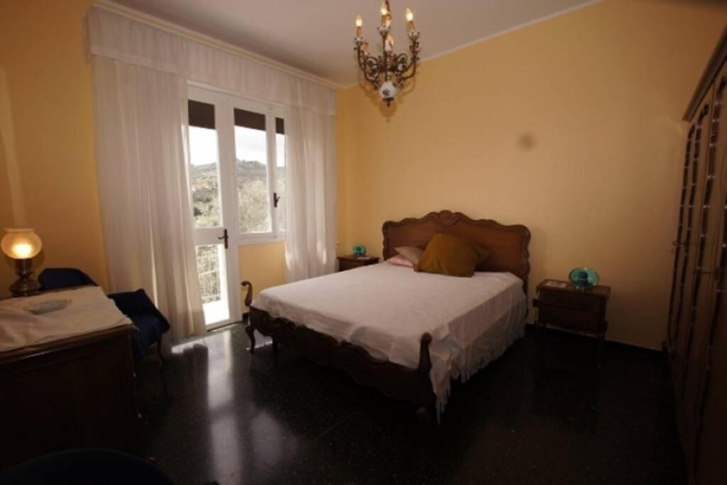 Casa Belvedere  Diano Castello Eksteriør bilde